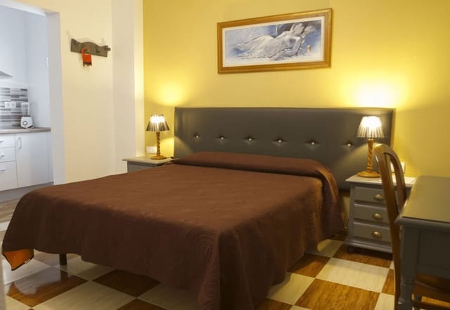 10 sypialnia Biznes na sprzedaż w Miasto Almería - 815 000 € (Ref: 7716210)