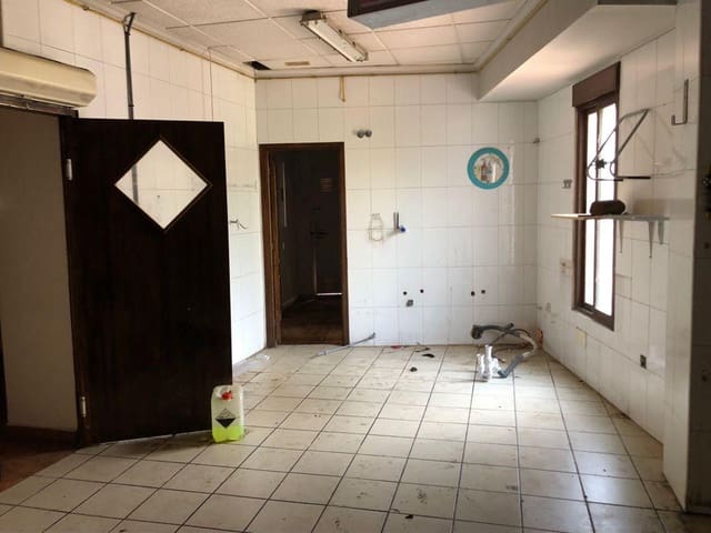 Bedrift til salgs i Playa de los Locos, Torrevieja - € 708 000 (Ref: 7716232)