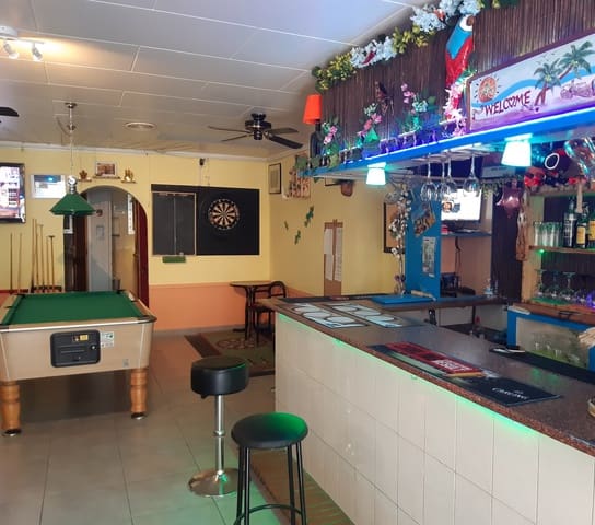 Business for sale in Gargasindi, Calpe / Calp - € 149,950 (Ref: 7716239)