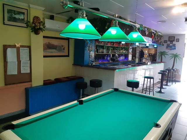 Business for sale in Gargasindi, Calpe / Calp - € 149,950 (Ref: 7716239)