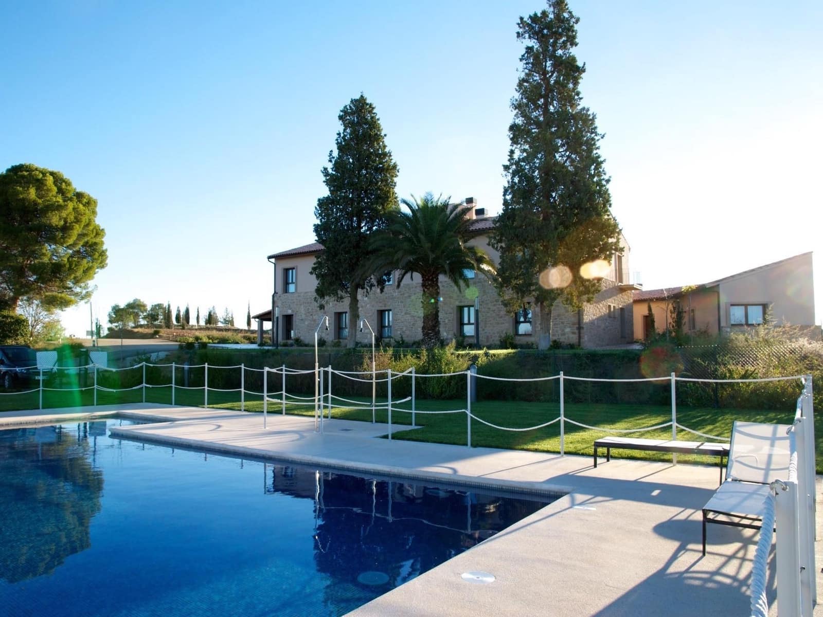 19 soveværelse Virksomhed til salg i Alcaniz med swimmingpool - € 1.100.000 (Ref: 7716245)