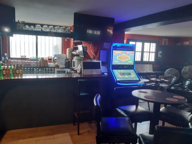 Azienda in vendita in Centro ciudad, Javea / Xàbia - 360.000 € (Rif: 7716258)