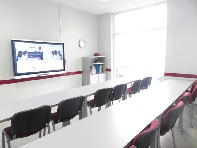 Business for sale in Ibi - € 189,000 (Ref: 7716449)