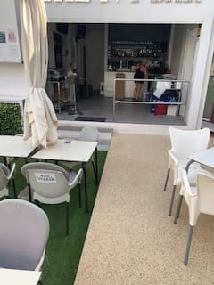 Bedrift til salgs i Playa Flamenca, Orihuela - € 185 000 (Ref: 7730538)