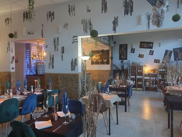 Business for sale in Algorfa - € 50,000 (Ref: 7731779)
