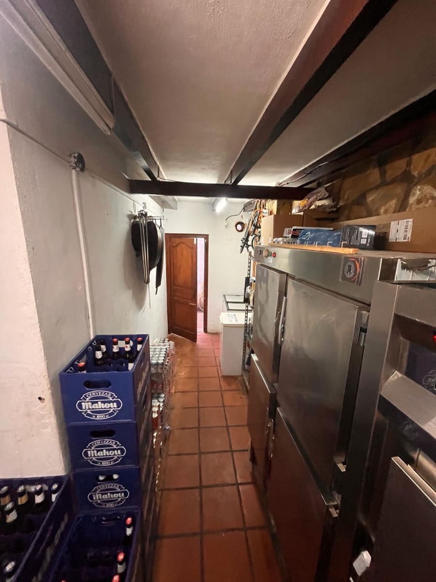 Bedrift til salgs i Moraira - € 105 000 (Ref: 8166376)