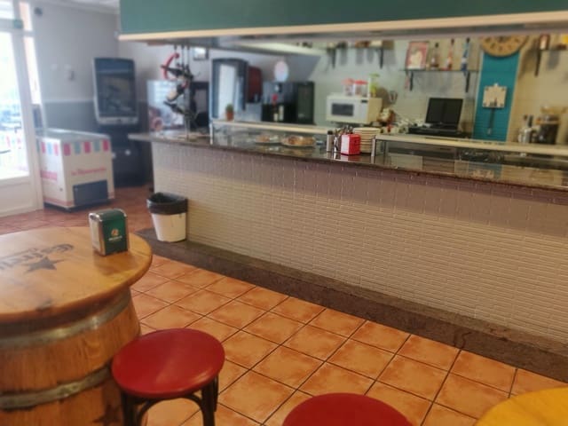 Business for sale in Pueblo, Calpe / Calp - € 140,000 (Ref: 8425287)