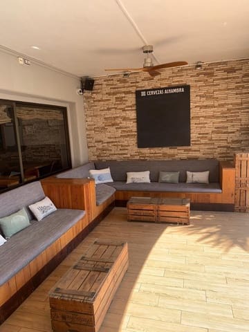 Business for sale in Casco Urbano, Teulada-Moraira - € 165,000 (Ref: 8425294)