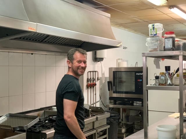 Business for sale in Hondón de las Nieves - € 175,000 (Ref: 8425308)