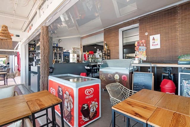 Business for sale in El Campello - € 895,000 (Ref: 8425309)