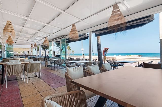 Business for sale in El Campello - € 895,000 (Ref: 8425309)
