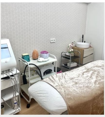 Bedrijf te koop in Alfaz del Pi / L'Alfàs del Pi - € 135.000 (Ref: 8425312)