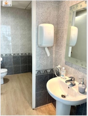 Bedrijf te koop in Alfaz del Pi / L'Alfàs del Pi - € 135.000 (Ref: 8425312)