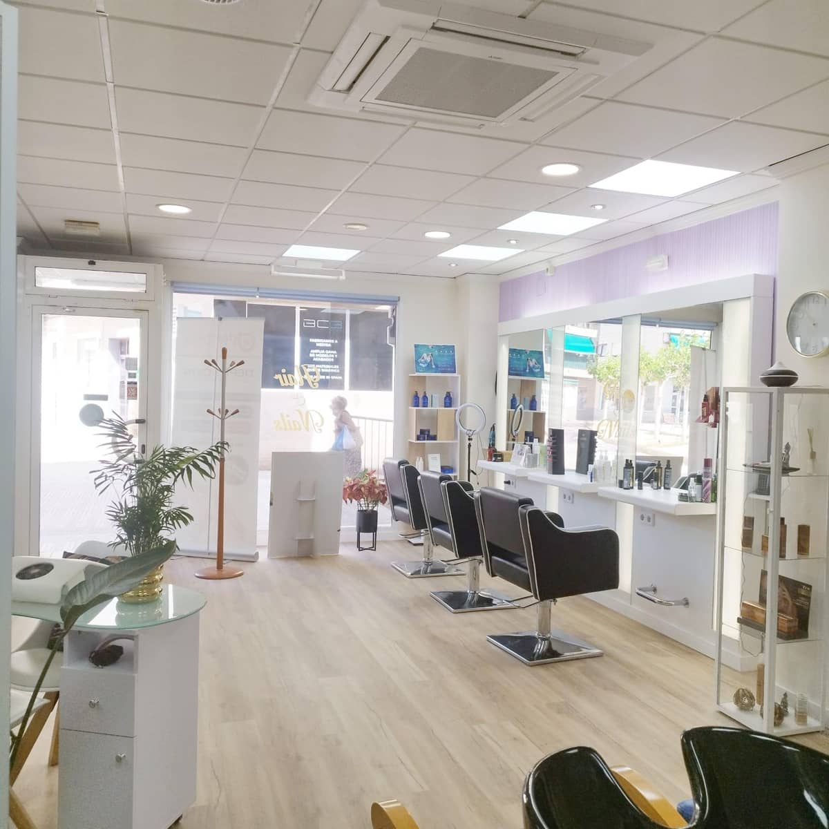 Bedrijf te koop in Alfaz del Pi / L'Alfas del Pi - € 135.000 (Ref: 8425312)