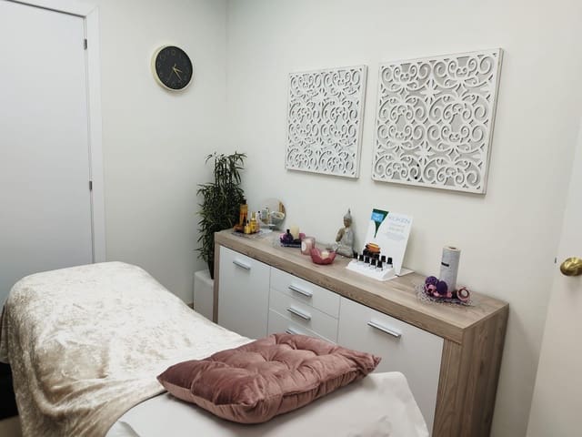 Bedrijf te koop in Alfaz del Pi / L'Alfàs del Pi - € 135.000 (Ref: 8425312)