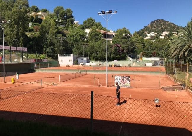 Virksomhed til salg i Denia - € 2.200.000 (Ref: 8684373)