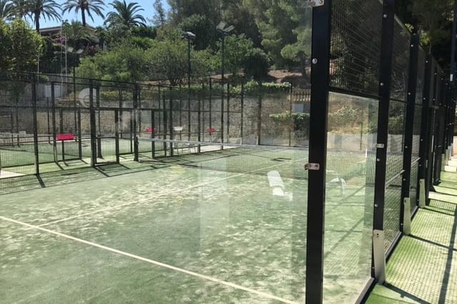 Business for sale in Centro Urbano, Dénia - € 2,200,000 (Ref: 8684373)