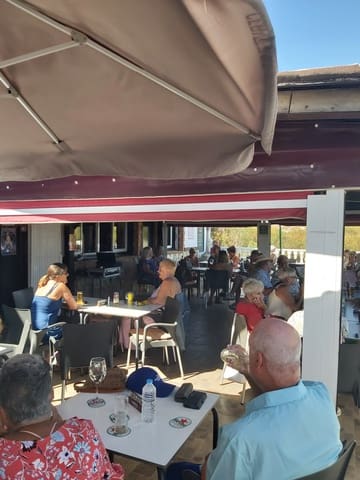 Business for sale in Villamartin, Orihuela - € 150,000 (Ref: 8823965)