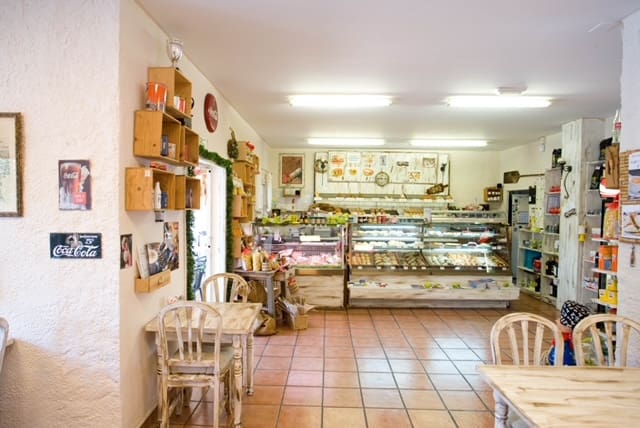 Business for sale in Centro ciudad, Javea / Xàbia - € 60,000 (Ref: 9108035)