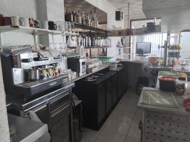 Business for sale in Los Dolses, Orihuela - € 250,000 (Ref: 9249147)