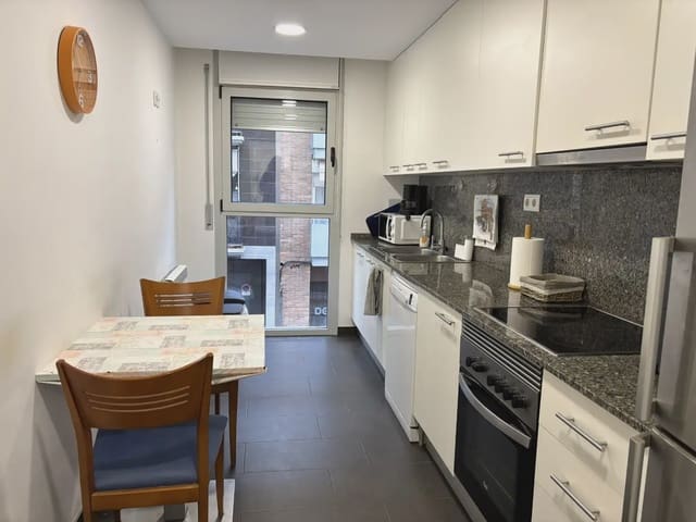3 soverom Leilighet til salgs i Girona by med garasje - € 385 000 (Ref: 9882344)