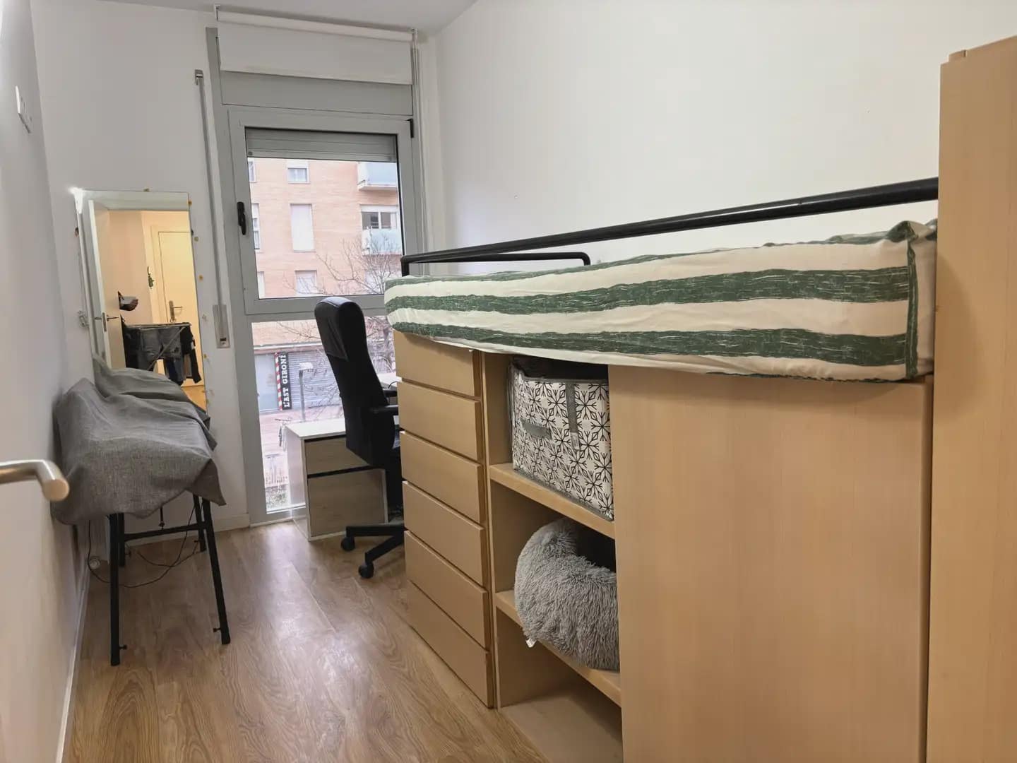 3 soverom Leilighet til salgs i Girona by med garasje - € 385 000 (Ref: 9882344)