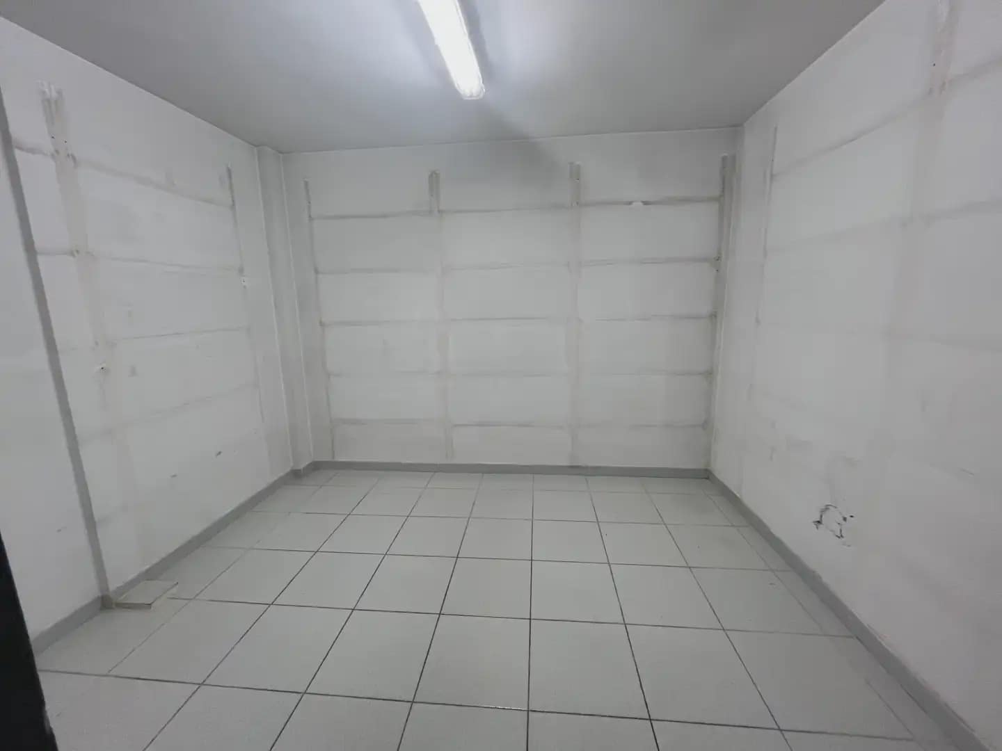 Kontor til salg i Girona by - € 240.000 (Ref: 9882346)