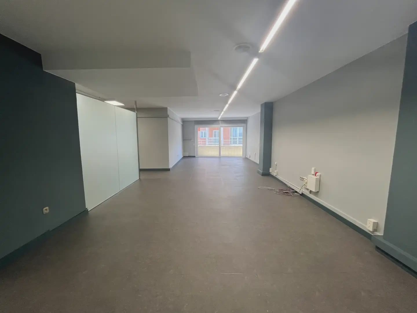Kontor til salg i Girona by - € 240.000 (Ref: 9882346)