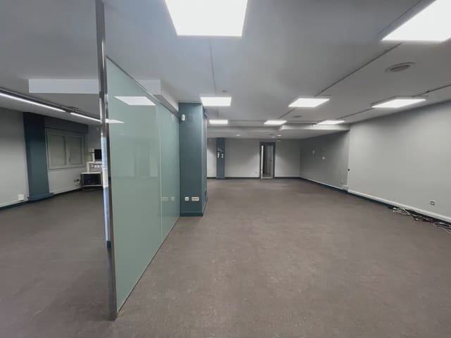 Office for sale in Girona city - € 240,000 (Ref: 9882346)