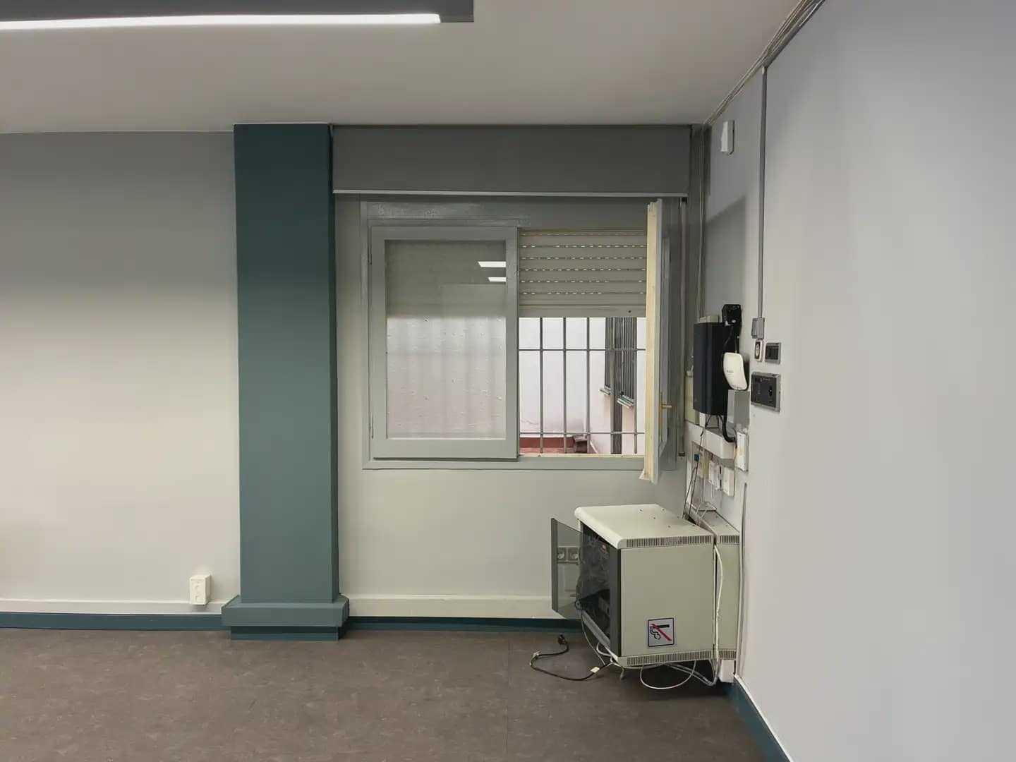 Kontor til salg i Girona by - € 240.000 (Ref: 9882346)