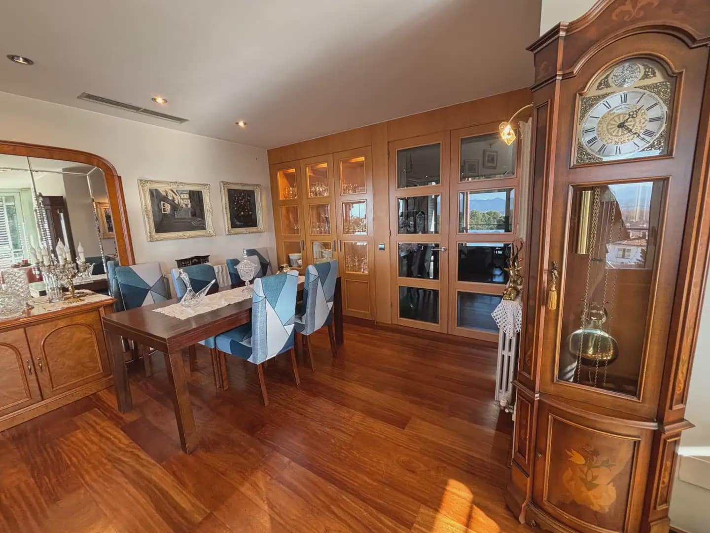 6 sovrum Villa till salu i Girona stad med pool garage - 1 600 000 € (Ref: 9882347)