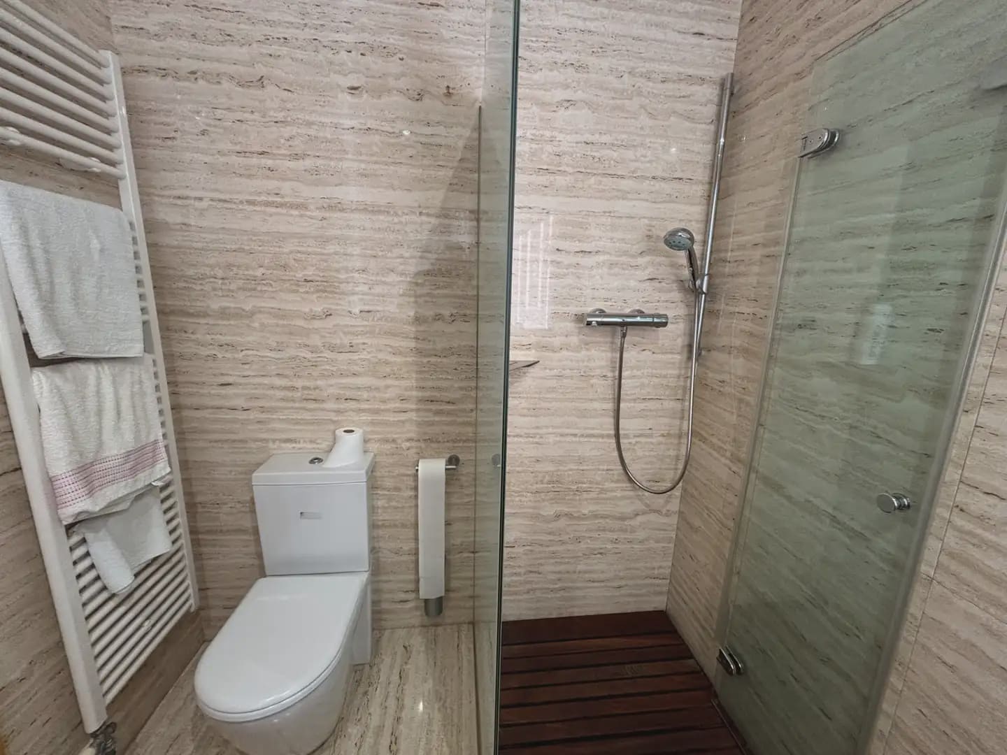 6 sovrum Villa till salu i Girona stad med pool garage - 1 600 000 € (Ref: 9882347)