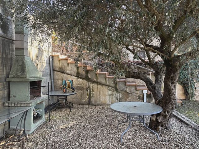 6 sovrum Villa till salu i Girona stad med pool garage - 1 600 000 € (Ref: 9882347)