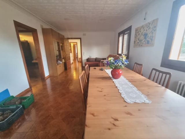 4 slaapkamer Finca/Landhuis te koop in Llambilles met zwembad garage - € 642.950 (Ref: 9882348)