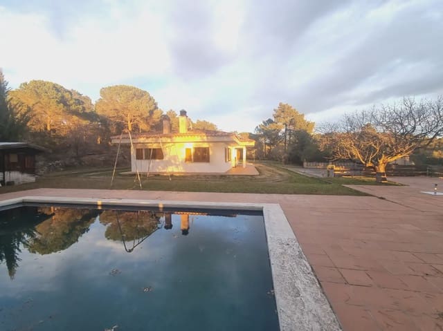 4 slaapkamer Finca/Landhuis te koop in Llambilles met zwembad garage - € 642.950 (Ref: 9882348)