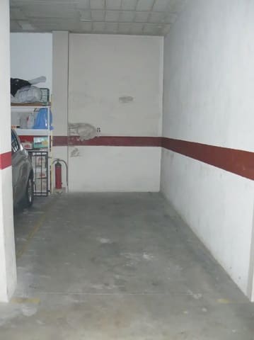 Garage till salu i Girona stad - 8 900 € (Ref: 9882358)