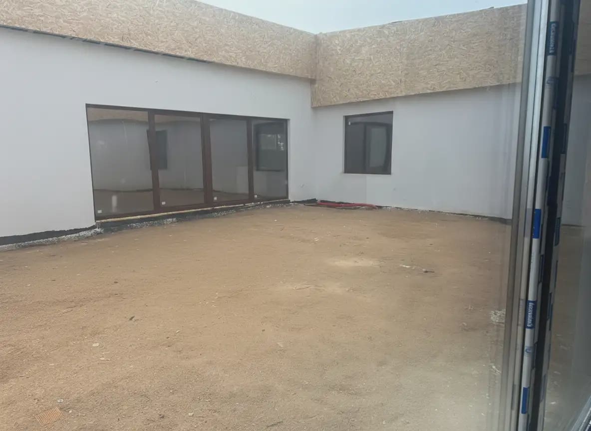 4 bedroom Villa for sale in Caldes de Malavella - € 630,000 (Ref: 9882359)