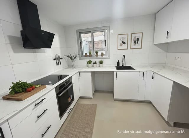 2 slaapkamer Flat te koop in Salt - € 178.000 (Ref: 9882361)