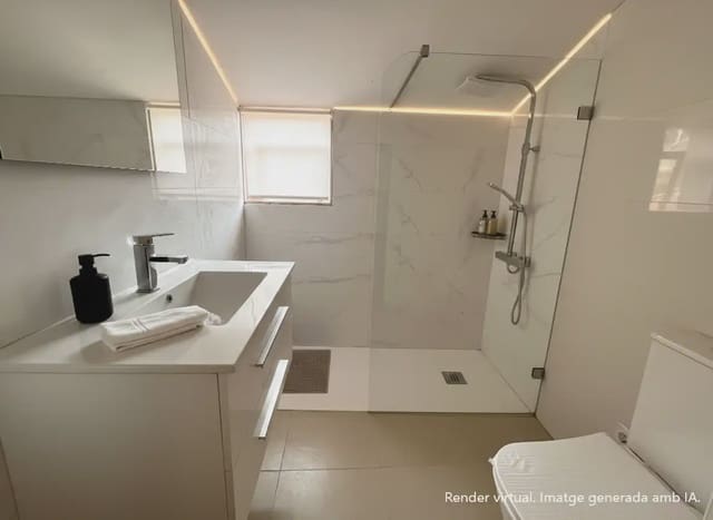 3 slaapkamer Flat te koop in Salt met garage - € 188.000 (Ref: 9882362)