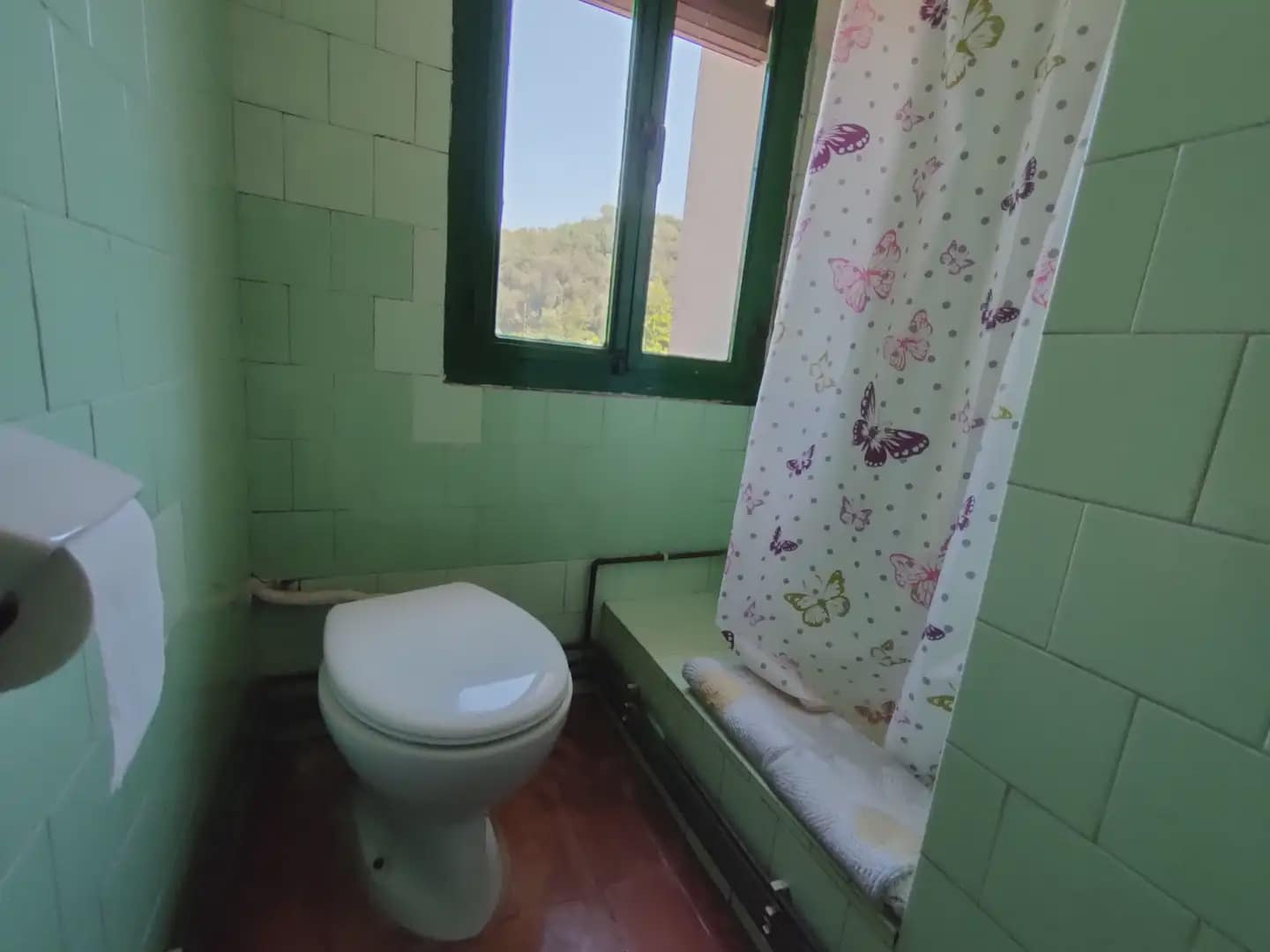 8 sypialnia Finka/Dom wiejski na sprzedaż w Bescano z garażem - 250 000 € (Ref: 9882365)