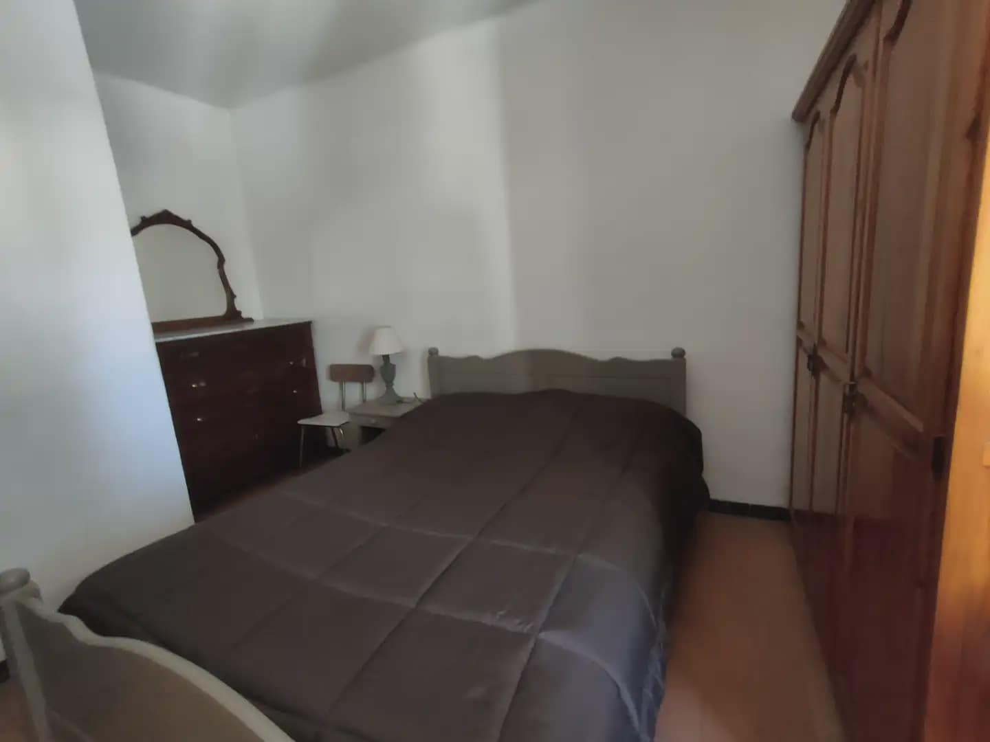 8 sypialnia Finka/Dom wiejski na sprzedaż w Bescano z garażem - 250 000 € (Ref: 9882365)