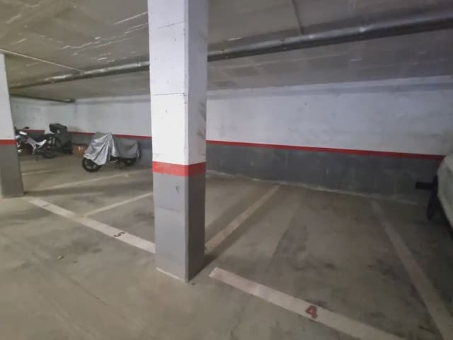 Garage til salg i Figueres - € 8.500 (Ref: 9882367)