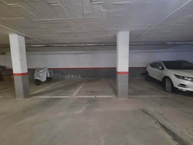 Garage til salg i Figueres - € 8.500 (Ref: 9882367)