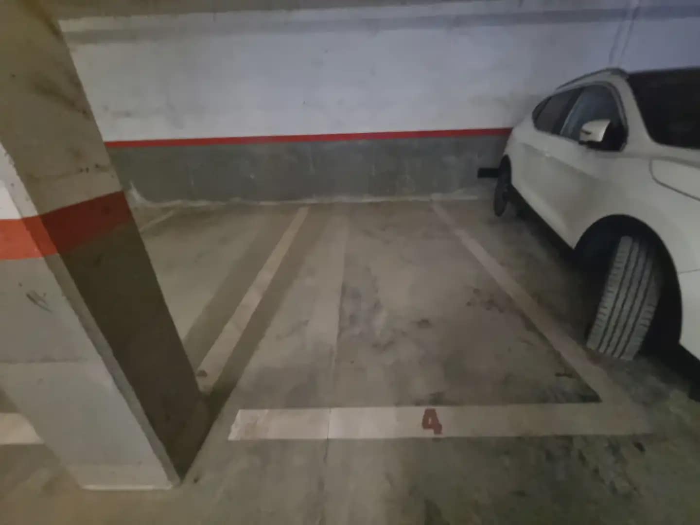 Garage till salu i Figueres - 8 500 € (Ref: 9882367)