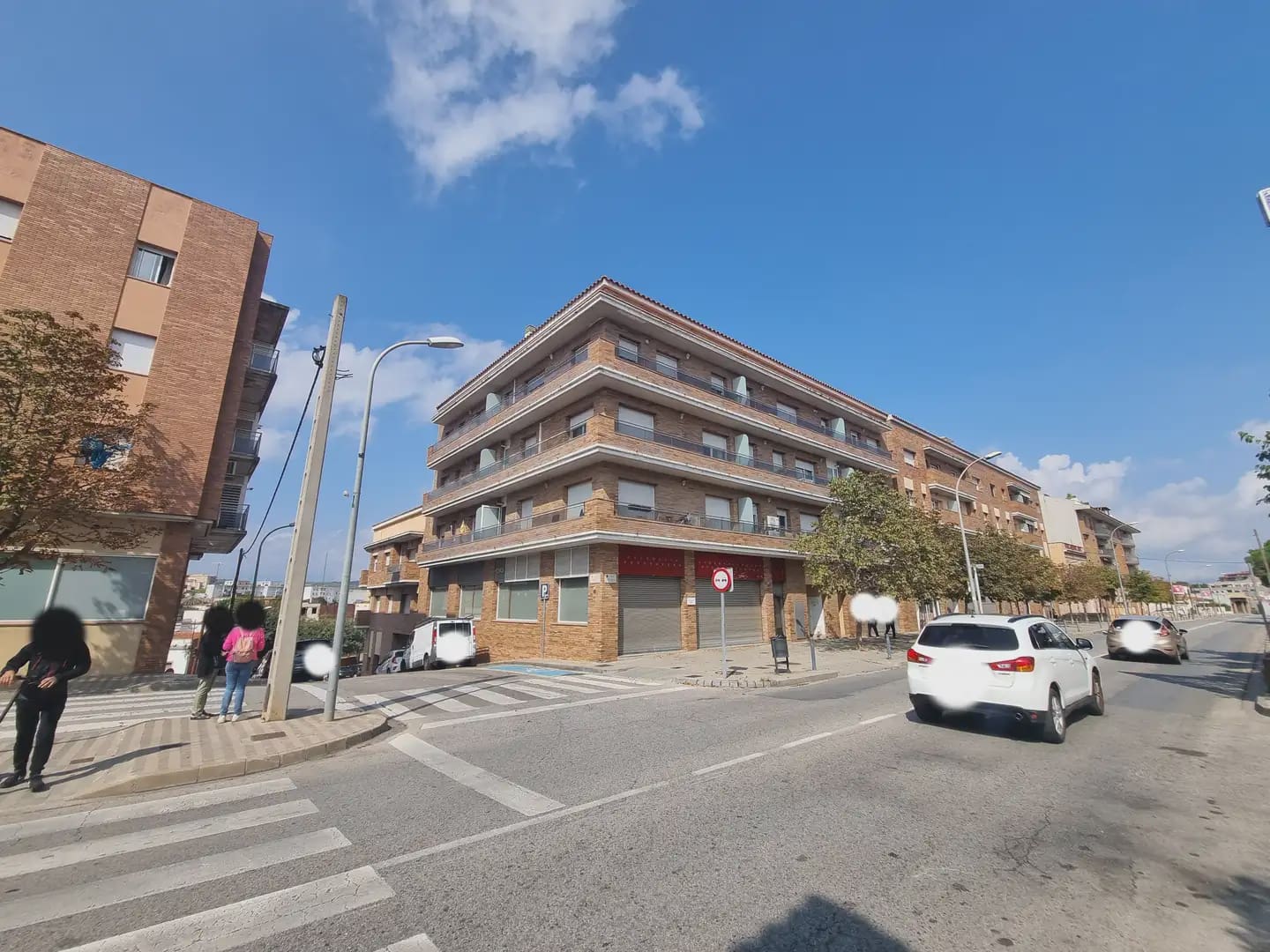 Garage till salu i Figueres - 8 500 € (Ref: 9882367)