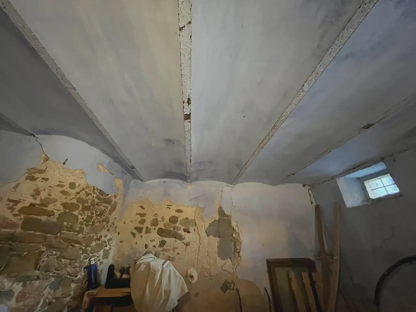 4 soveværelse Byhus til salg i Verges - € 160.000 (Ref: 9882368)