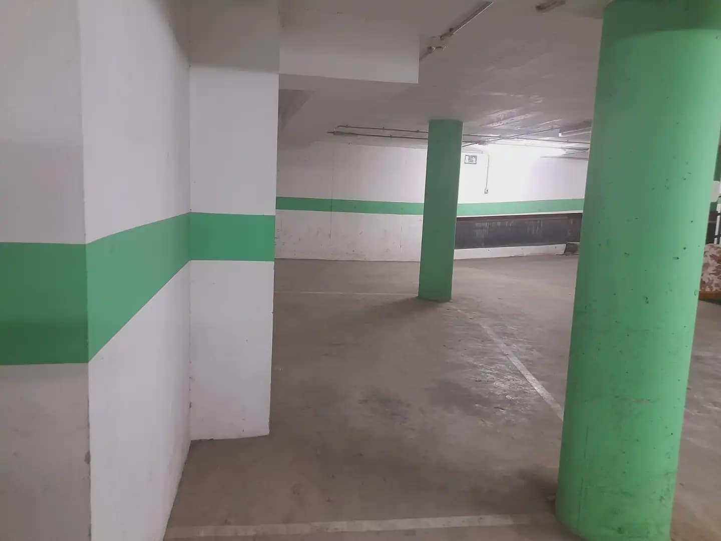Garage till salu i Celra - 6 900 € (Ref: 9882370)