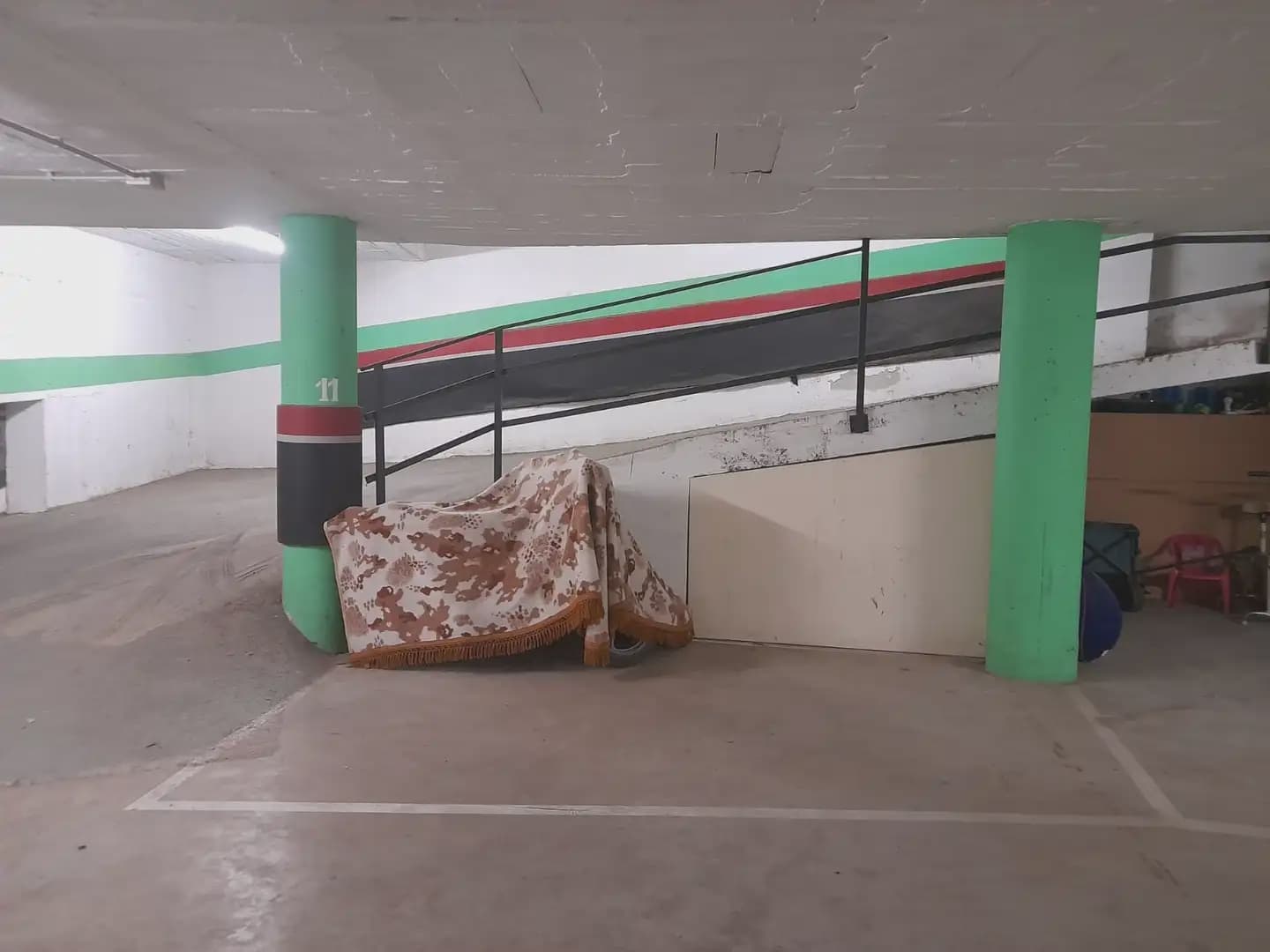 Garage till salu i Celra - 6 900 € (Ref: 9882370)
