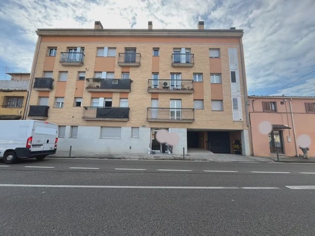Garage till salu i Celrà - 6 900 € (Ref: 9882370)