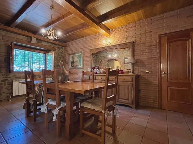 5 sypialnia Finka/Dom wiejski na sprzedaż w Juià z basenem - 895 000 € (Ref: 9882373)